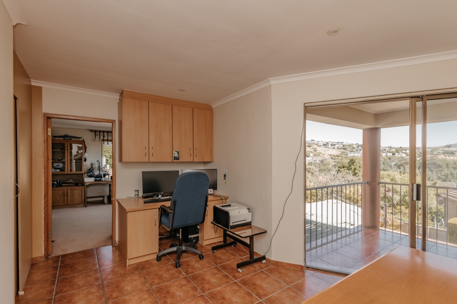 4 Bedroom Property for Sale in Welgedacht Western Cape